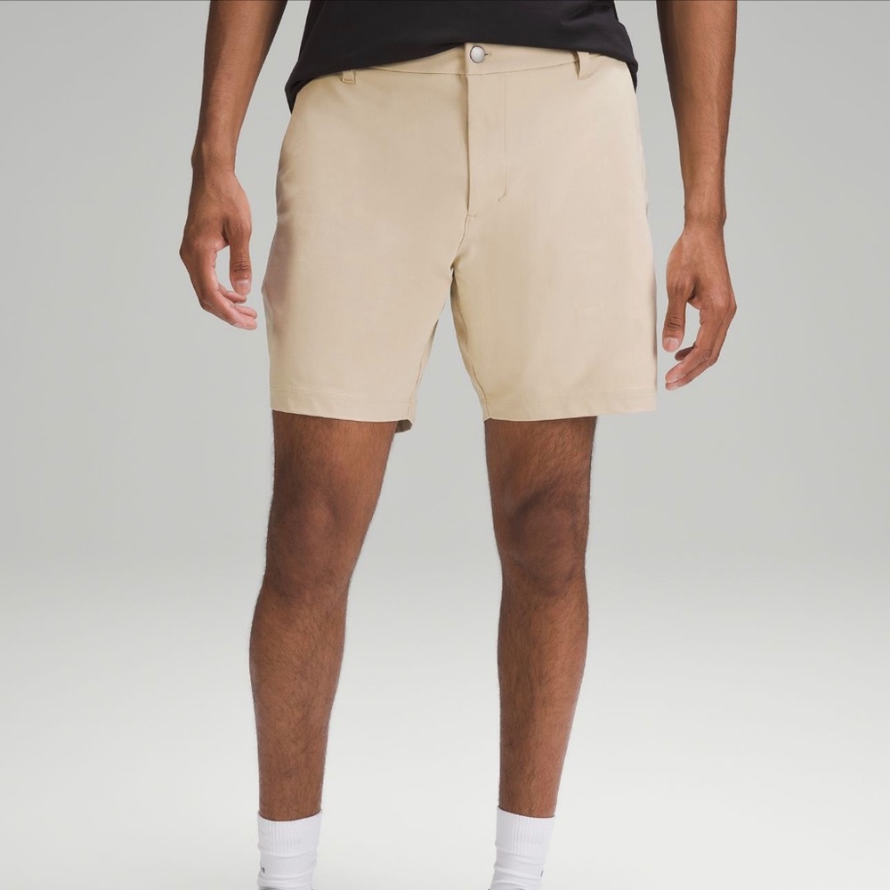 Lululemon Commission Short 7 Inch